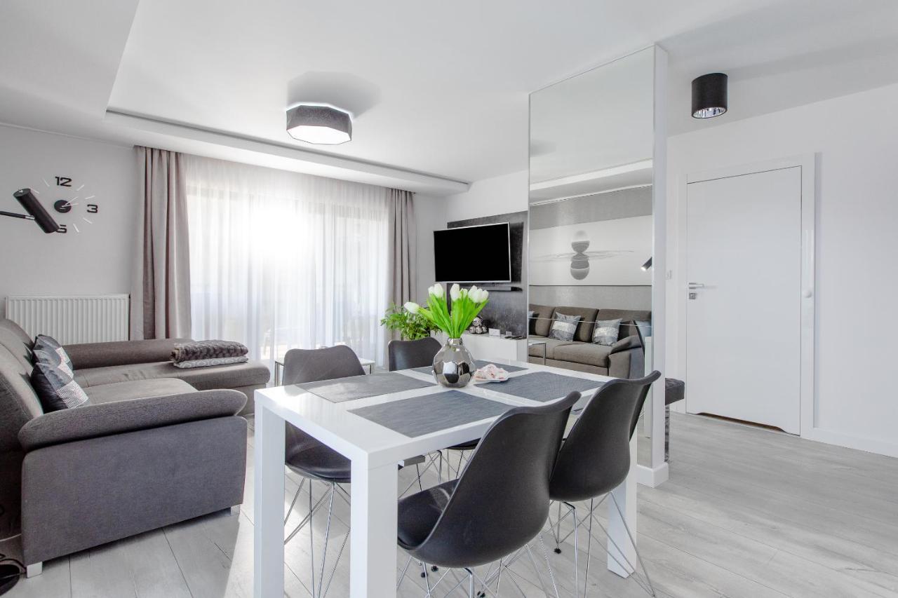 Apartament Linia Komfortu Gardenia Dziwnow Z Widokiem Na Morze Epapartamenty 外观 照片