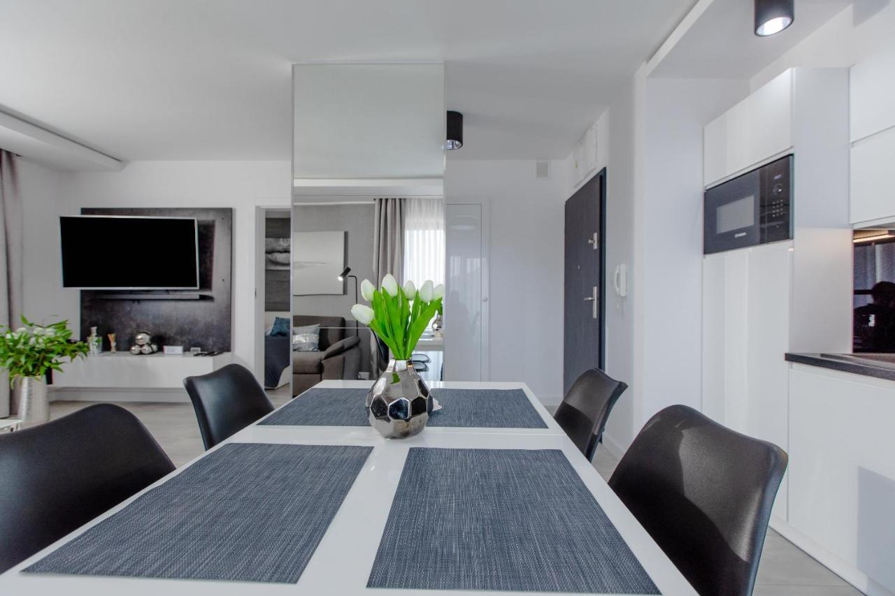 Apartament Linia Komfortu Gardenia Dziwnow Z Widokiem Na Morze Epapartamenty 外观 照片