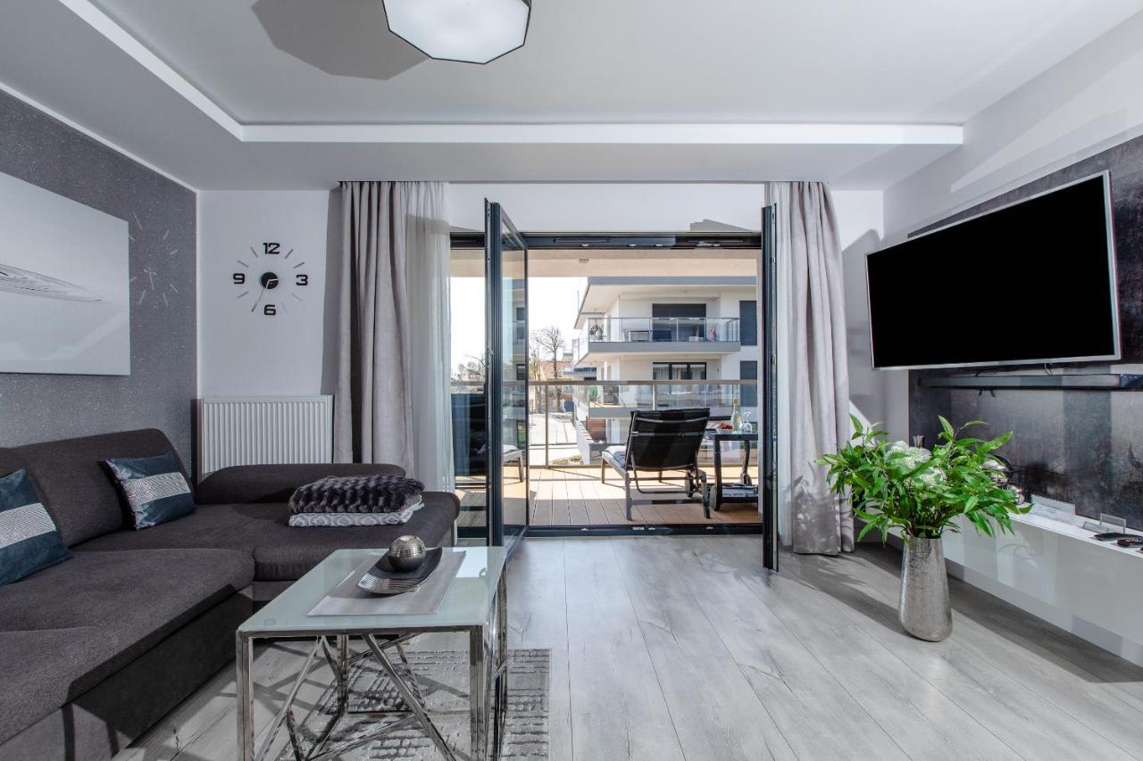 Apartament Linia Komfortu Gardenia Dziwnow Z Widokiem Na Morze Epapartamenty 外观 照片