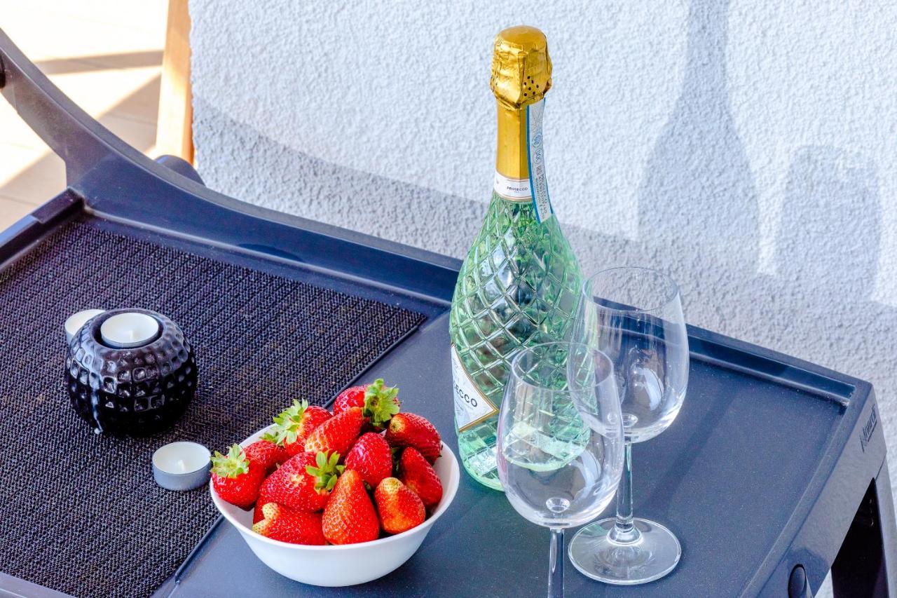 Apartament Linia Komfortu Gardenia Dziwnow Z Widokiem Na Morze Epapartamenty 外观 照片