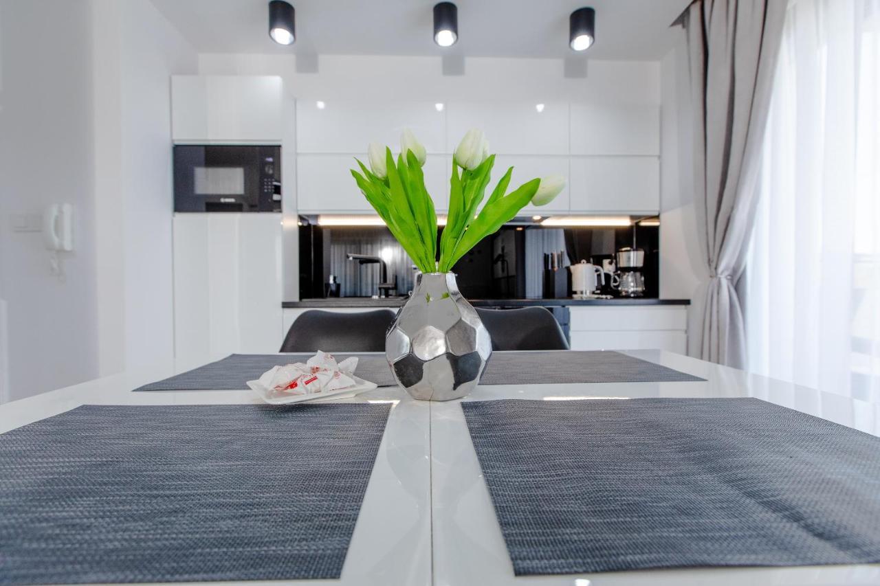 Apartament Linia Komfortu Gardenia Dziwnow Z Widokiem Na Morze Epapartamenty 外观 照片