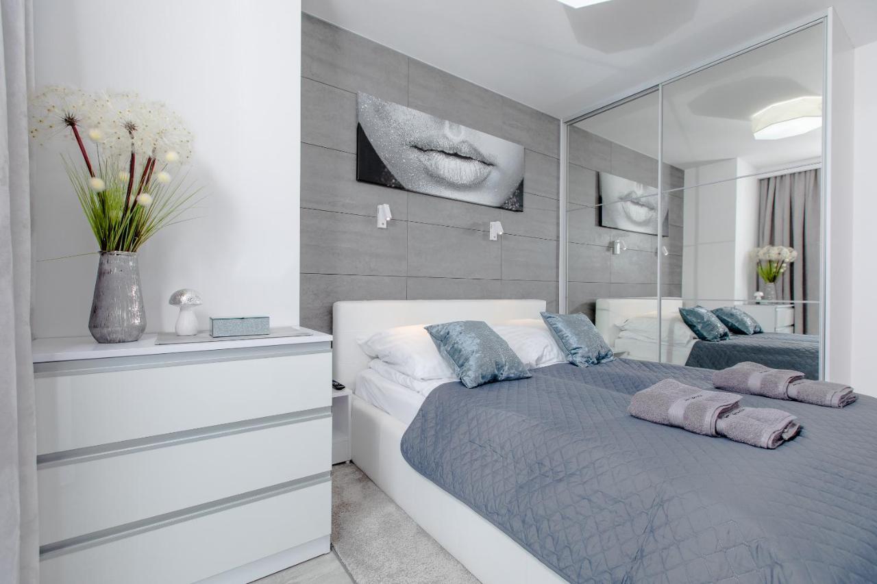Apartament Linia Komfortu Gardenia Dziwnow Z Widokiem Na Morze Epapartamenty 外观 照片